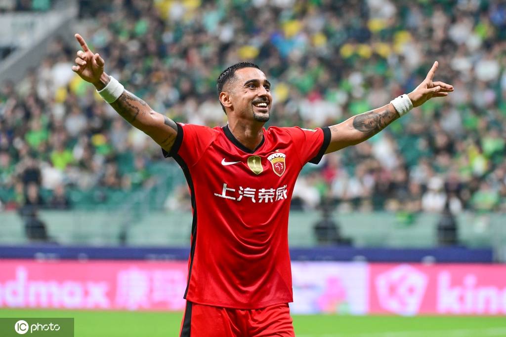 争冠渺茫！中超-莱昂纳多工体戴帽 国安2-3海港遭3连败