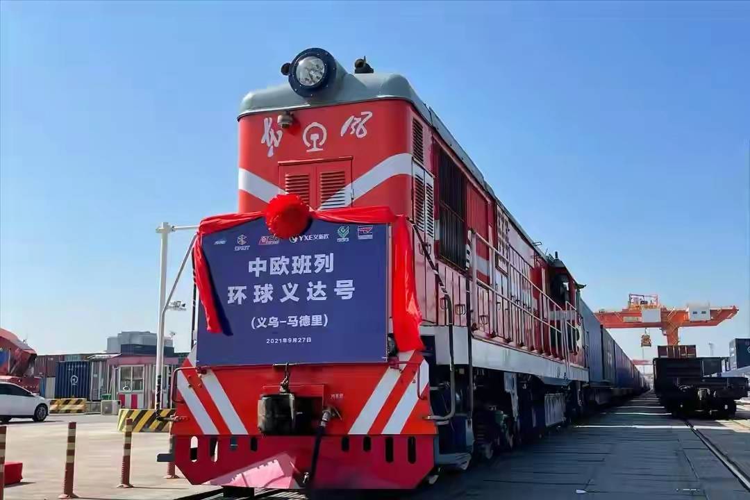 原创             波兰开放班列后坐不住了！谁能想到，仅11天，东方市场就找到两条新航线！