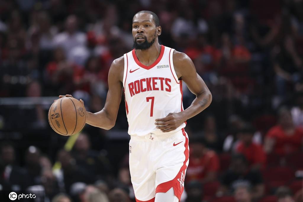 原创 NBA赛季前瞻:谁能阻击雷霆卫冕 80后超巨最后余晖?