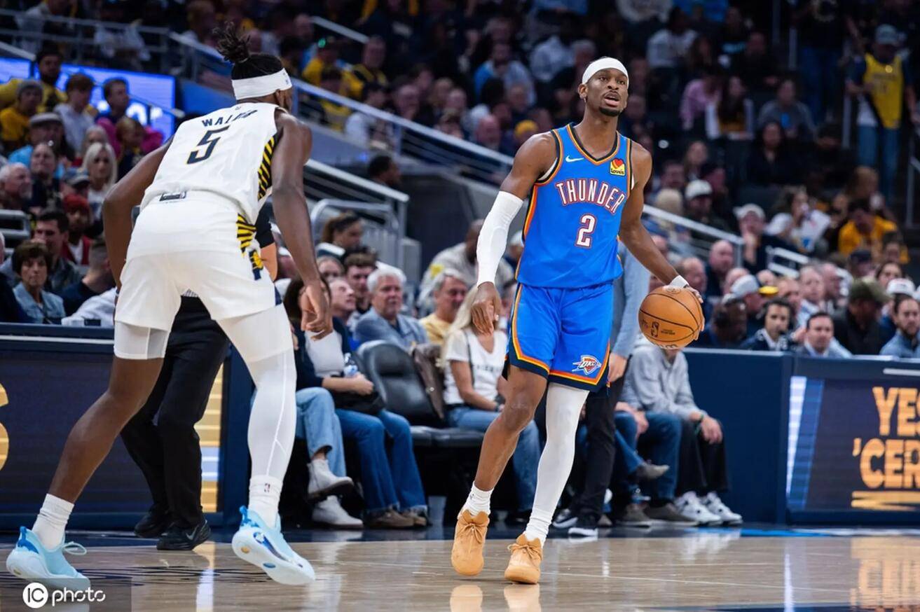 新赛季NBA首秀红黑榜：文班脱胎换骨 大帝烂到家了？