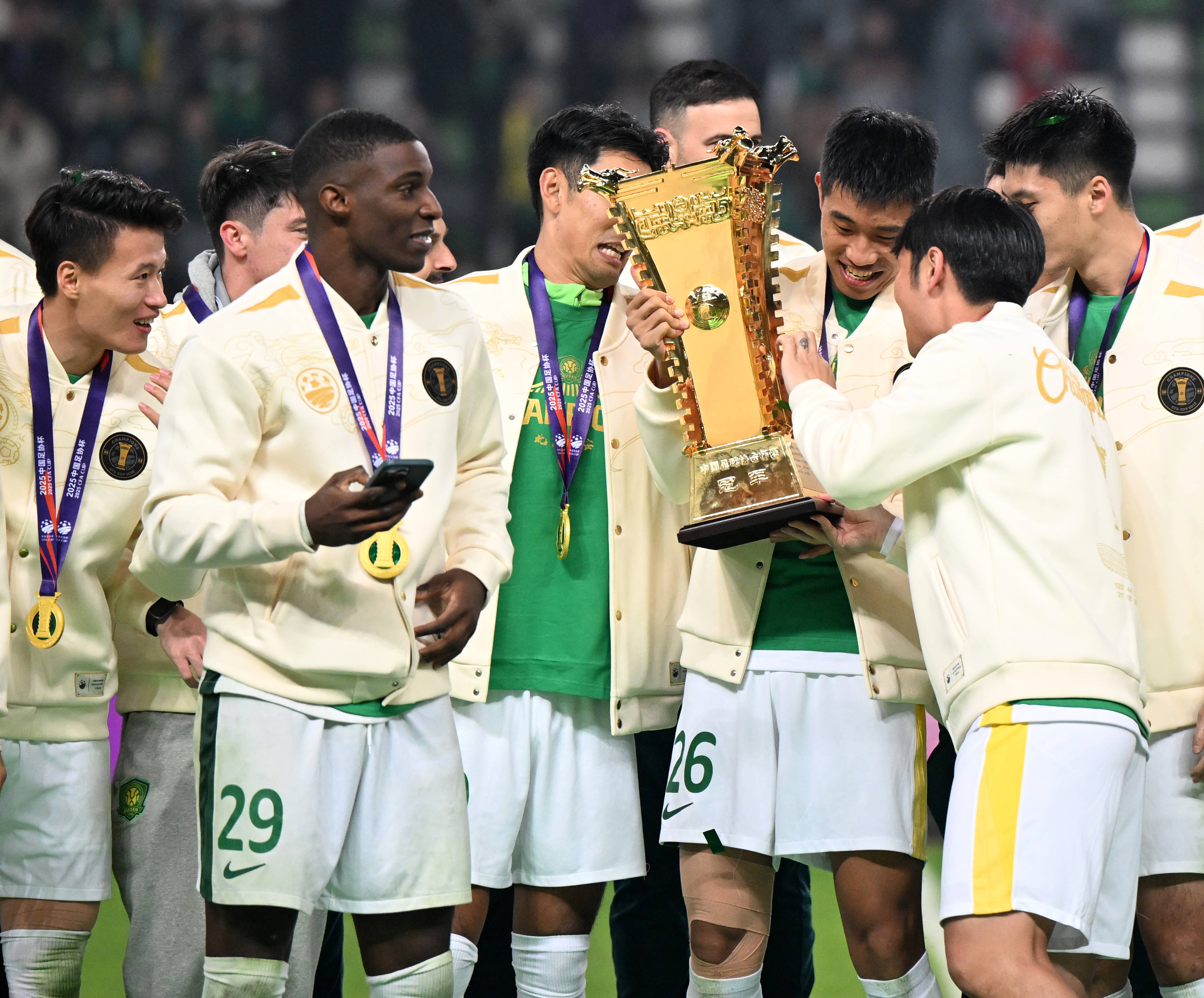 中足联职业联赛第一批准入名单:国安西海岸等不在其中