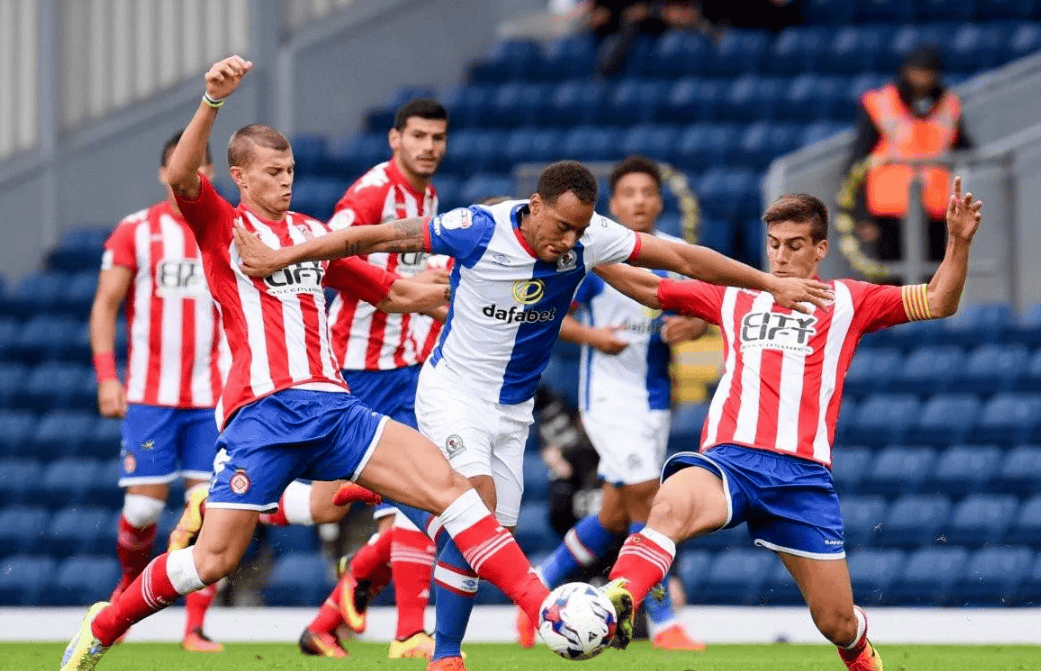 西甲联赛免费高清直播＋实时赛程积分榜＋竞彩预测全覆盖（2025赛季）西甲：西班牙人VS赫罗纳