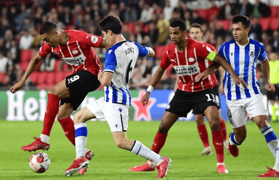 足球直播- NBA直播- 世界杯专业赛事超清Live荷甲： PSV埃因霍温VS费耶诺德 竞彩足球赛事赛前分析推荐