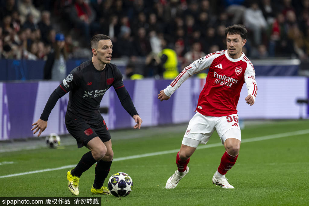 观战台:曼城皇马二番战+蓝军盼奇迹 枪手巴萨赢球晋级