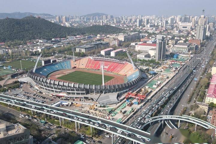 济南轨交4号线省体育中心站土建工程验收，将转入机电装饰装修施工(图2)