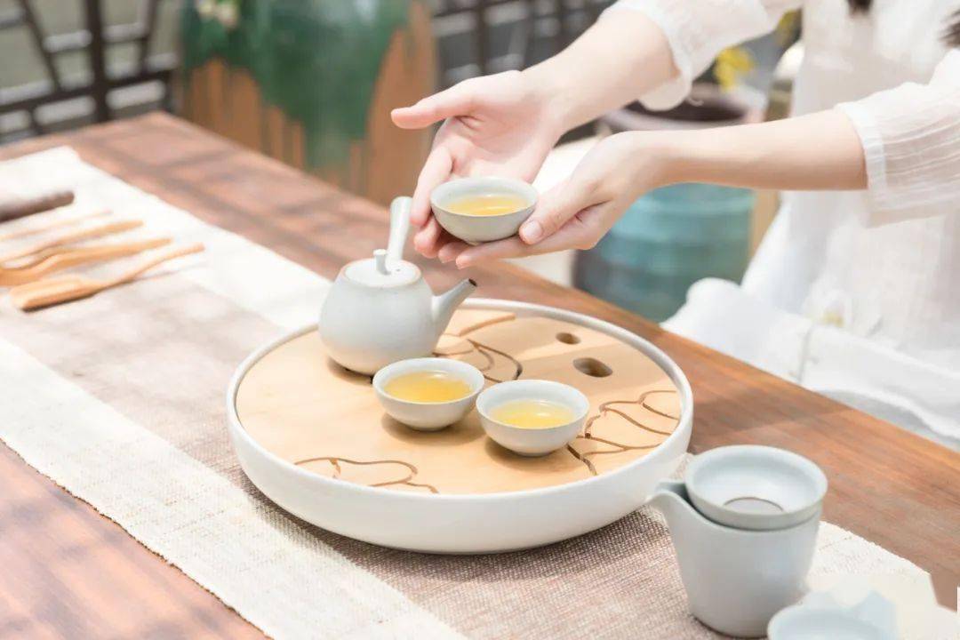 保胃健康｜粽子好吃难消化？三杯茶饮来帮忙