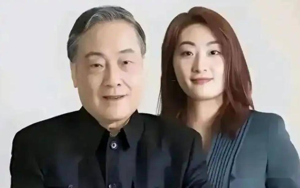 宗馥莉亮出两证，闹剧落幕！