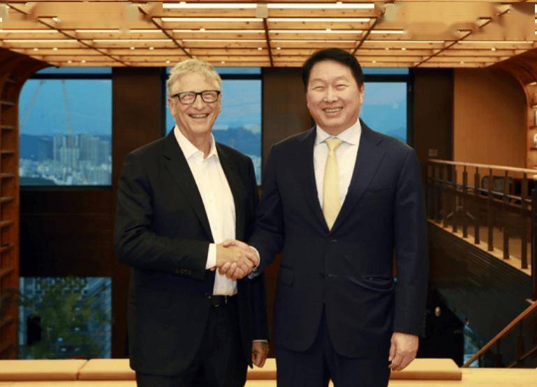 比尔・盖茨前往韩国，会见三星李在镕等多位韩企高管