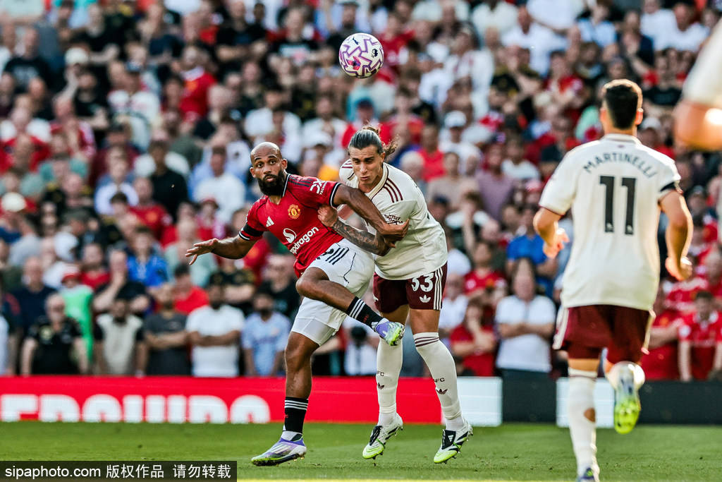 曼联转会窗惊喜:拉门斯与桑乔交易或将逆转!背后故事与战术分析全揭秘 曼联转会窗惊喜:拉门斯与桑乔交易或将逆转!背后故事与战术分析全揭秘