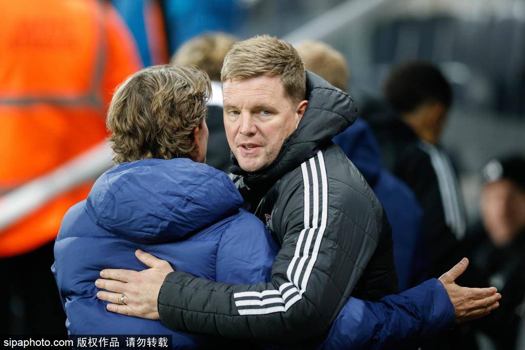 英超联赛免费高清直播+实时赛程+积分预测（2025赛季全覆盖）揭晓：英超球员中触球、传中、拦截次数最多以及射门击中立柱次数最多的球员