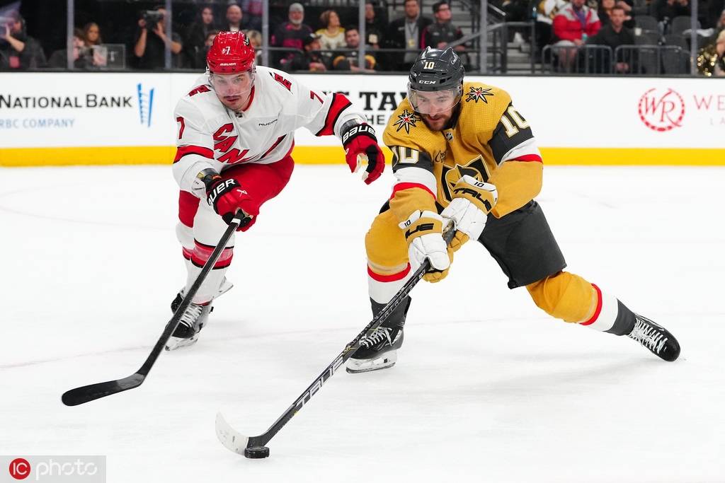 23/24nhl常规赛:维加斯金骑士1-3卡罗来纳飓风