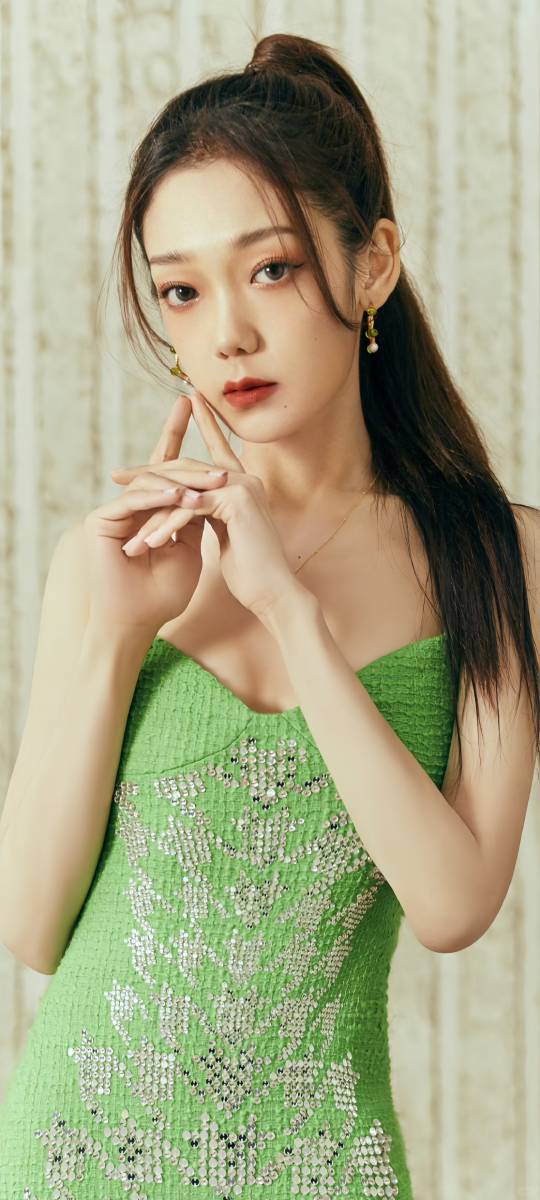 希林娜依的高清性感写真人间洋娃娃