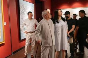 门店装饰天花板掉落致1名店员不幸身亡 茉莉奶