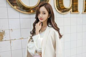 假慈善真套利？爱尔眼科、华厦眼科被曝将善款“