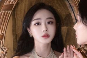 娃哈哈营养快线开盖后发现蛆虫 经销商到场查验