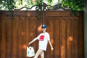 女子应聘总经理助理被要求"穿丝袜赴约"  猎聘审核机制遭质疑