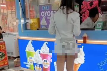 用竹签捅女游客屁股 网红祁天道遭网友谴责举报