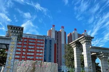 河北保定理工学院被指化粪池与水管接反 多名学生上吐下泻
