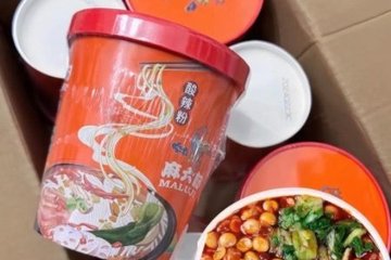 开市客下架麻六记酸辣粉 多地消费者投诉：购买