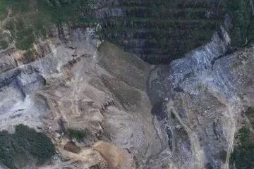 云龙千万吨砂岩矿采矿权"协议出让"给失信企业：已立案调查