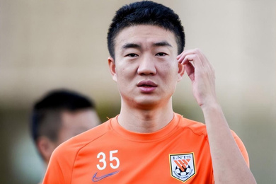 前国脚戴琳被曝欠球迷钱不还：该球迷正在ICU抢救已陷昏迷