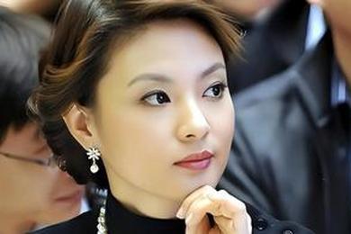 媒体记者提问为何有1000多条投诉 爱康国宾