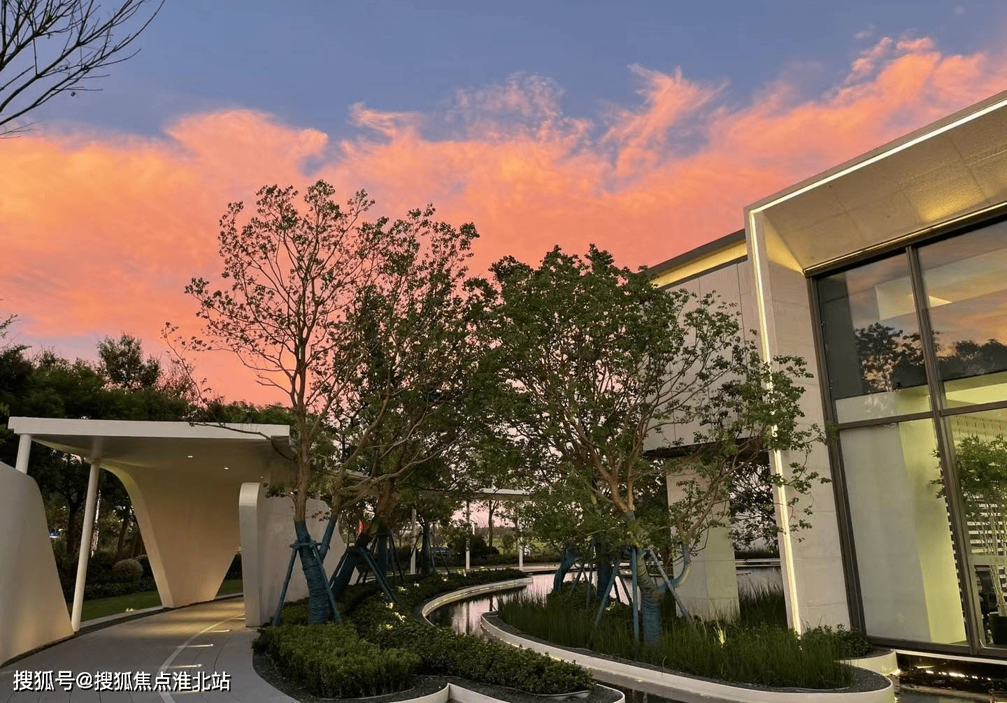 路劲象屿岛上的院子售楼处电话【售楼中心】欢迎您(24小时电话)楼盘