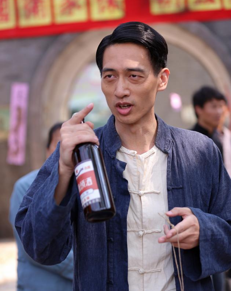 公磊:50岁未婚无儿无女,被长相耽搁的一位好演员,早就该火了_表演