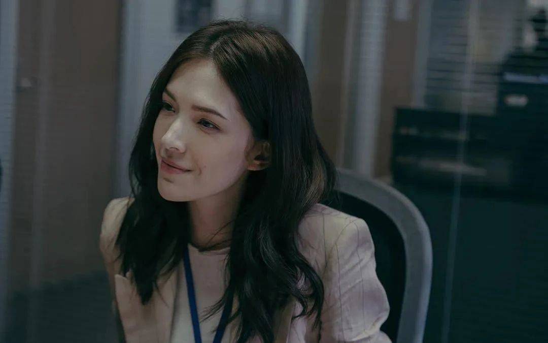 欲感姐系美人《命中注定我爱你》白歆惠饰演石安娜【美貌关键词】