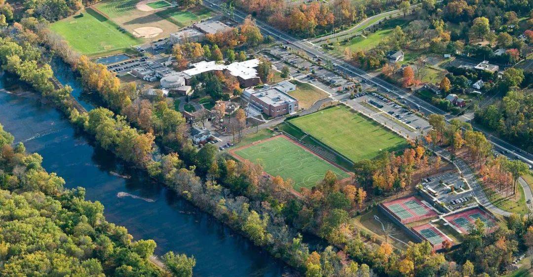 普林斯顿大学附近的"中学圈",学术资源赢麻了,这次真的是赢在起跑线!
