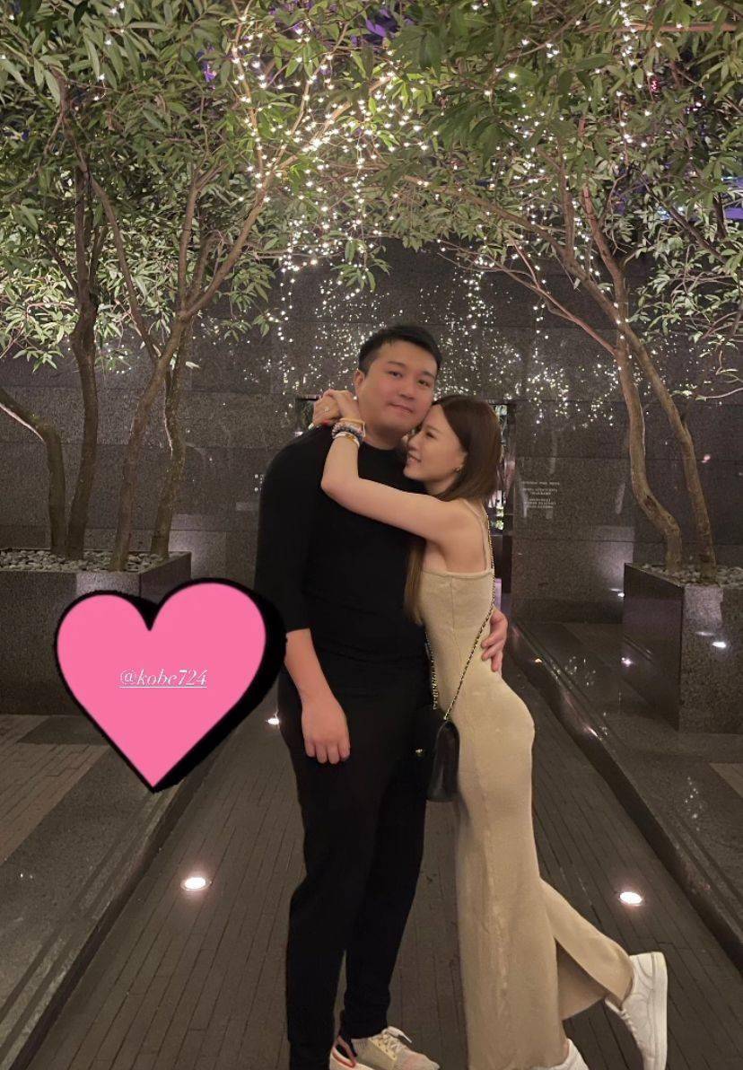 外形神似王晶,女儿超美在男友前大秀身材_王子涵_照片_观众