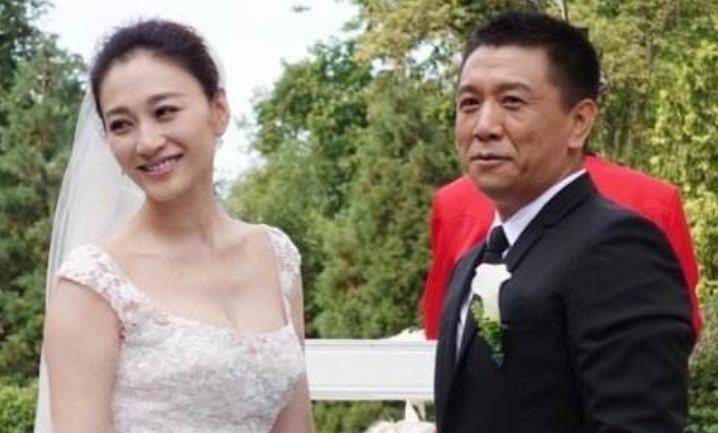 有喜流近况遭分手,后嫁陪伴16年男闺蜜收获幸福_李小冉_文娱_徐佳宁