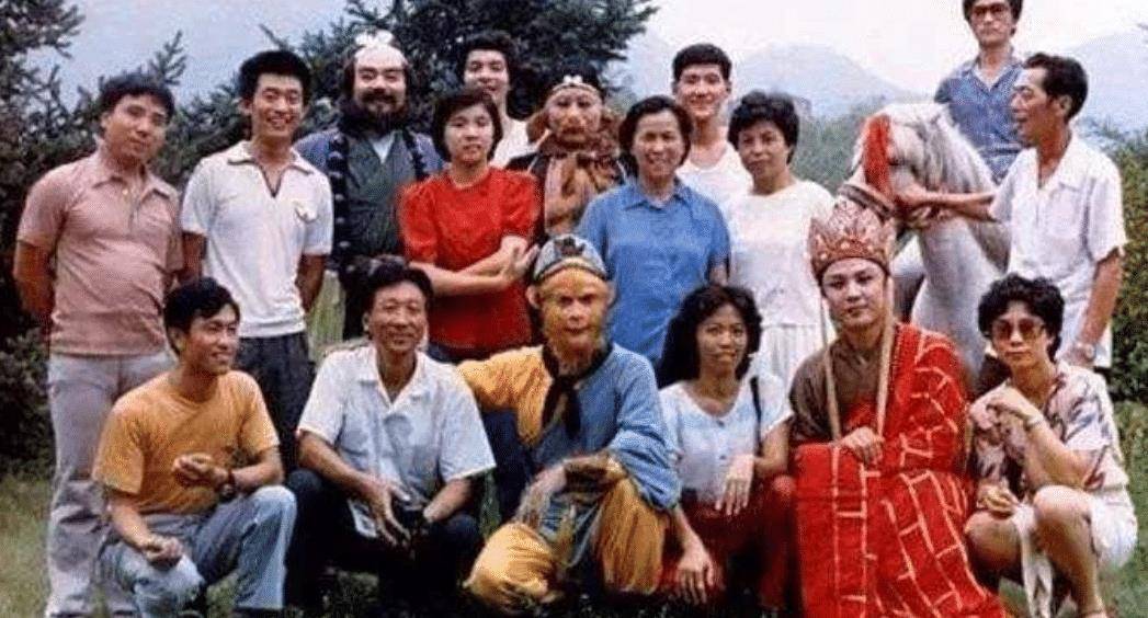 1985年《西遊記》拍攝三集花光300萬,央視來查賬,調查人員淚目_楊潔