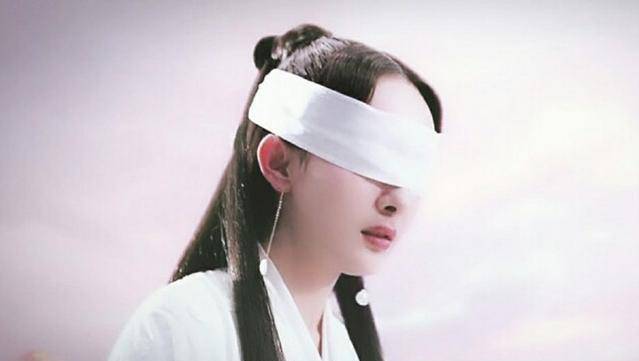 白浅的5个白衣造型,第2个让人心疼,第5个迷倒夜华_白色_衣服_眼睛