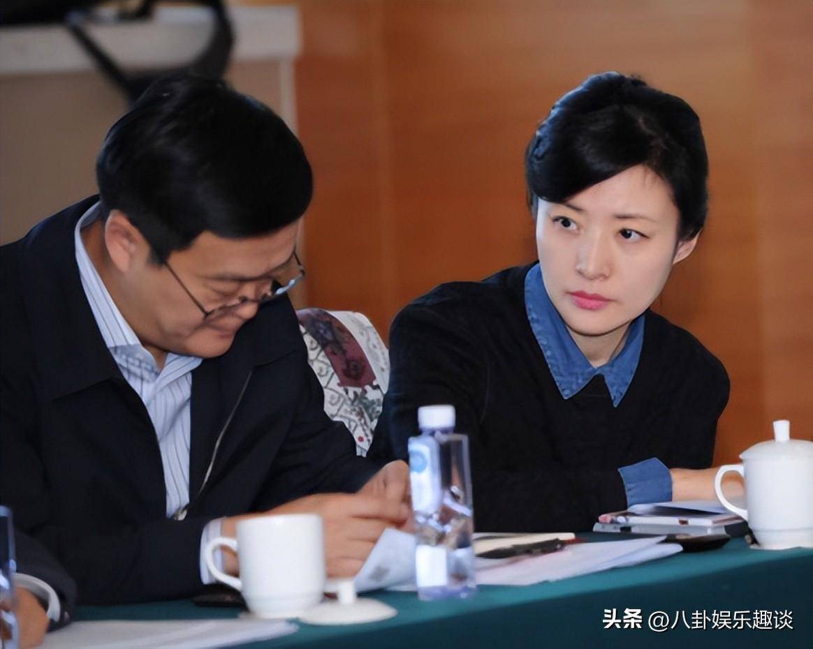 她是"电视一姐",与老公结束12年婚姻,却走上了另一条大道_周涛_姚科