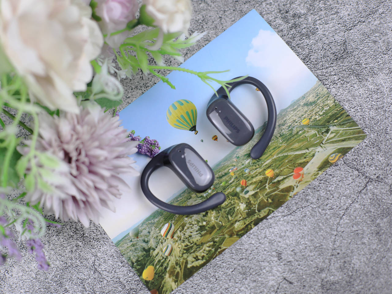 都2024了!还在用入耳式耳机?还是来看看这款飞利浦挂耳式耳机吧