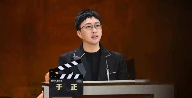 与迪丽热巴袁冰妍是同学,在于正大热时期被签下,年过30还演配角_米热