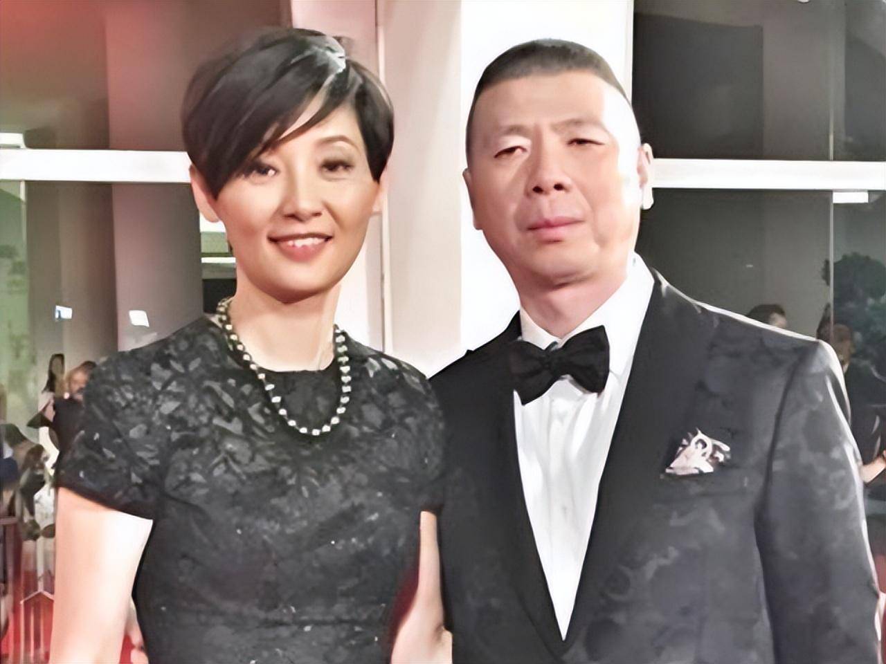 冯小刚夫妇趁势出售香港豪宅,13年前5800万购入,现如今卖1.