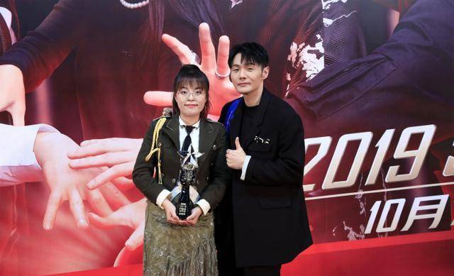 李荣浩战队2比4惨败,为不作为吞苦果,这一季很难躺赢冠军_谢霆锋_森林