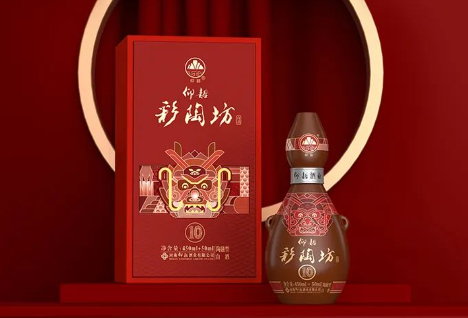 近日,仰韶酒业推出了首款生肖酒"仰韶彩陶坊龙10".