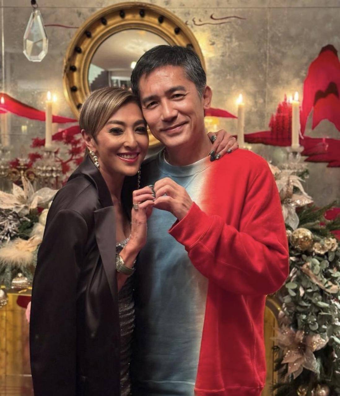 与梁朝伟的合影外,上山诗钠还与许多其他名人合影,包括章子怡,林青霞