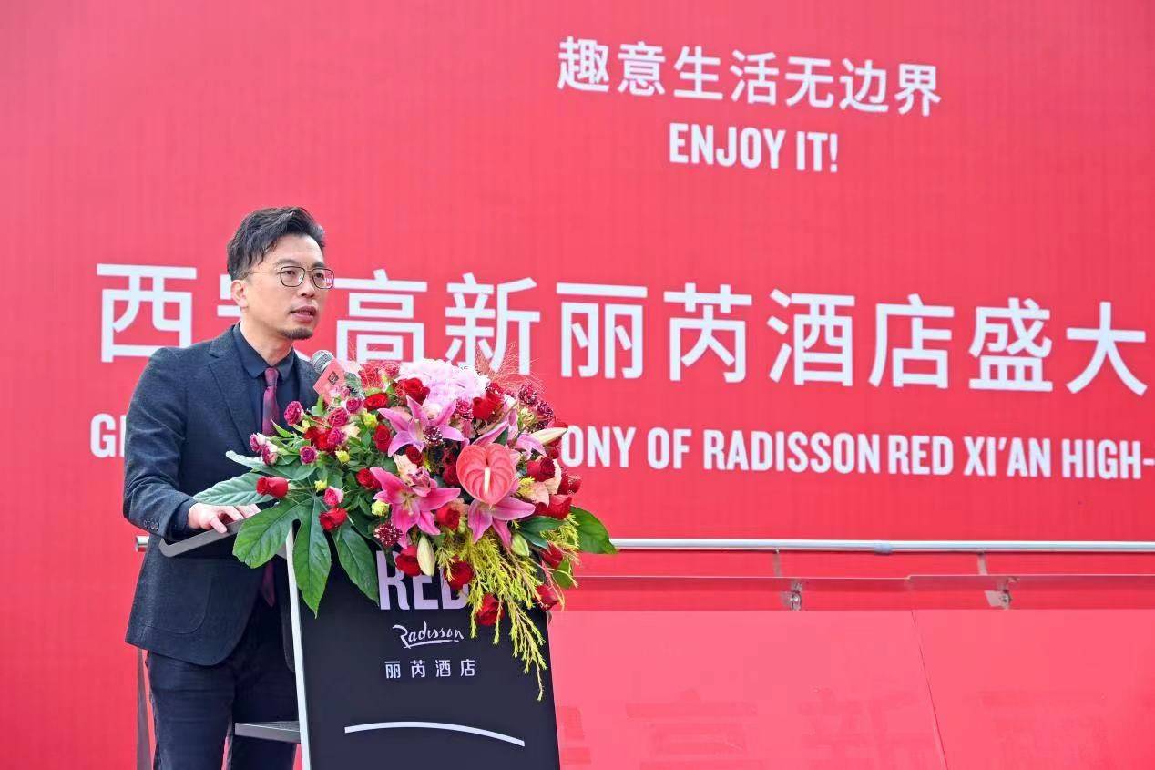 丽芮酒店—将现代西方爽利明快的线条与中国传统的工笔彩绘结合_西安