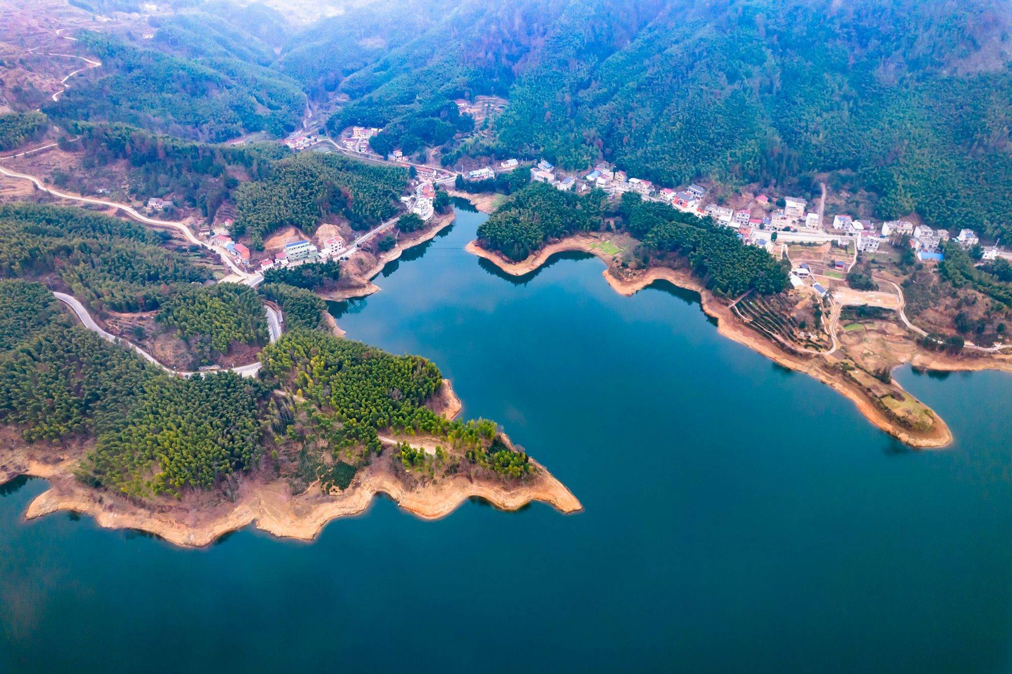 陈汉钓鱼台,风景秀丽,环境优美,航拍风景如画 陈汉钓鱼台,风景秀丽,环境优美,航拍风景如画