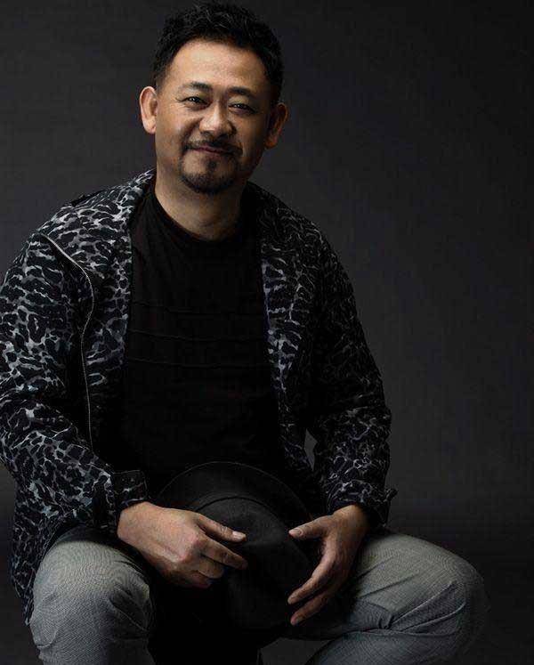 姜文在筹拍电影《让子弹飞》有个"武举人"的角色一直定不下来_姜武