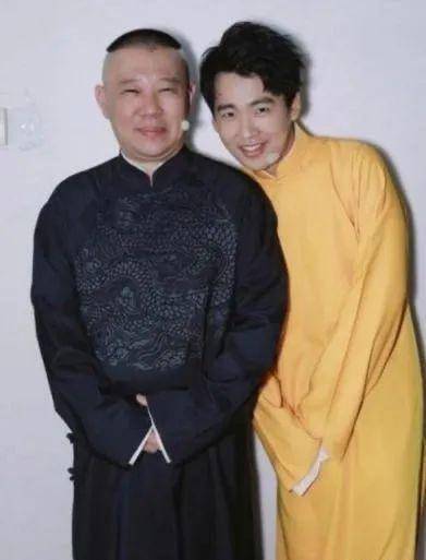 难怪郭德纲会担心郭麒麟的终身大事,谈了三次恋爱,就谈了个寂寞_孟非