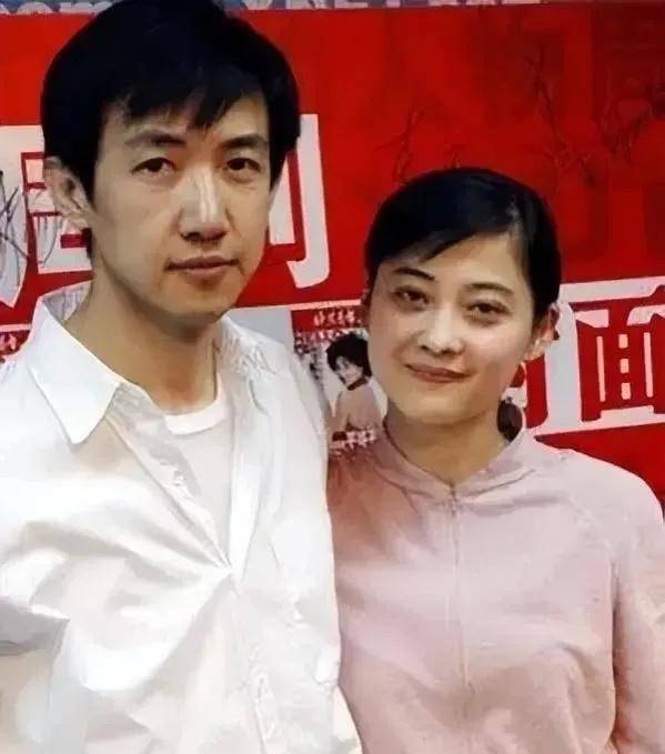 "中戏金花"梅婷:一婚"下嫁"导演鄢颇,二婚嫁曾剑被宠成公主_安杰_演艺
