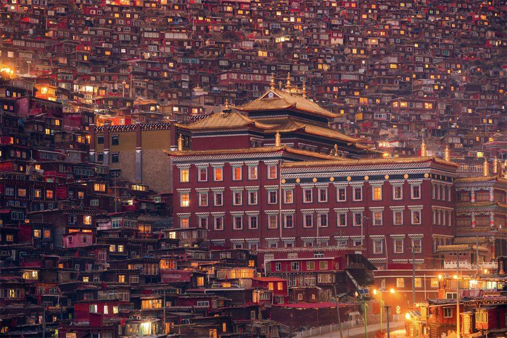 色达,梦中的红房_红色_行走_天葬