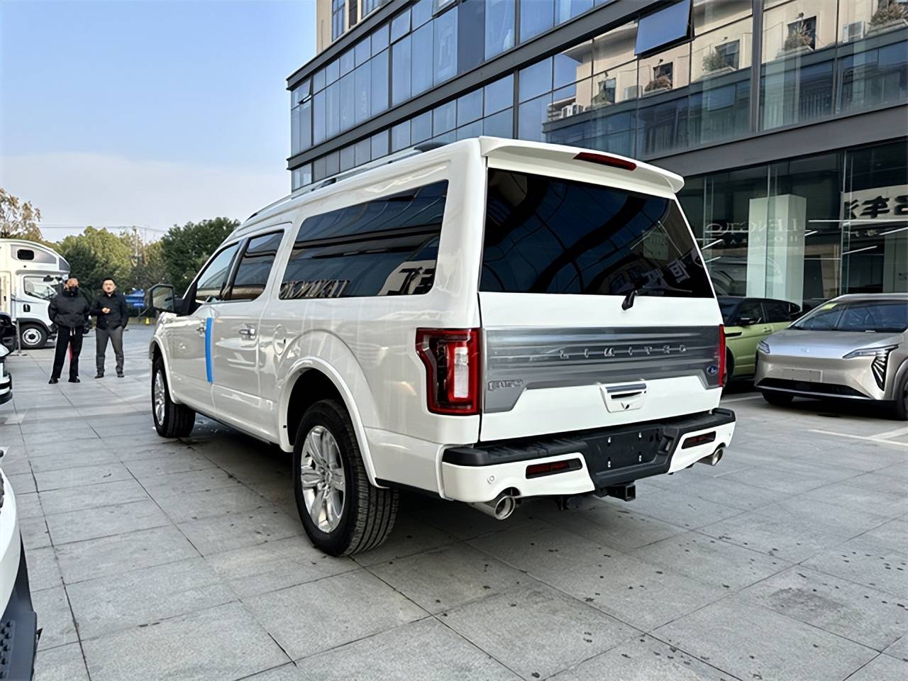 福特勇猛者四驱越野商务车,上海展厅现车发售_搜狐汽车_搜狐网