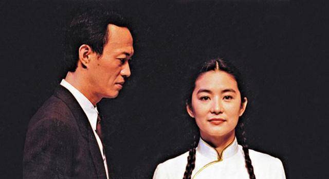 57岁娶小25岁学生,60岁喜得龙凤胎,金士杰才是真正的痴情入骨_叶雯