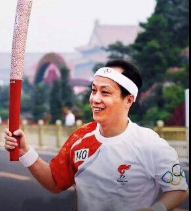 罗京逝世11年后,妻子和儿子活成了他期望的模样_刘继_丈夫_病情